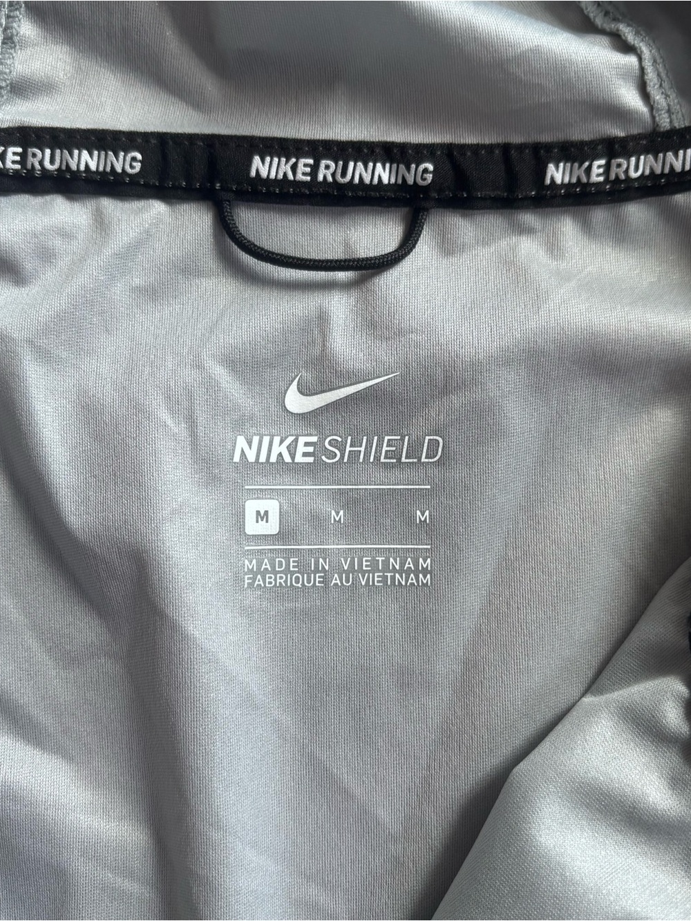 Nike Women's Runway Shield Running Jacket Medium Gray - Picture 7 of 10